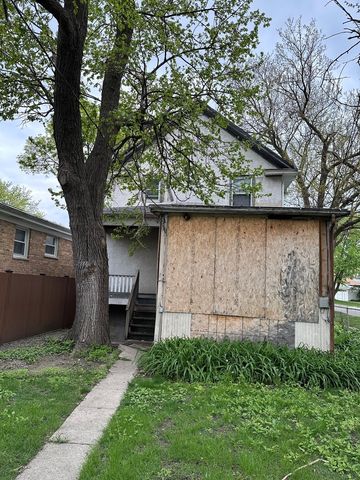 5901 W Berenice Avenue, Chicago, IL 60634