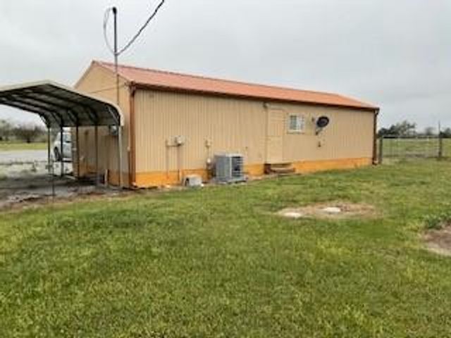 11913 Fm 1696 Road, Bedias, TX 77831