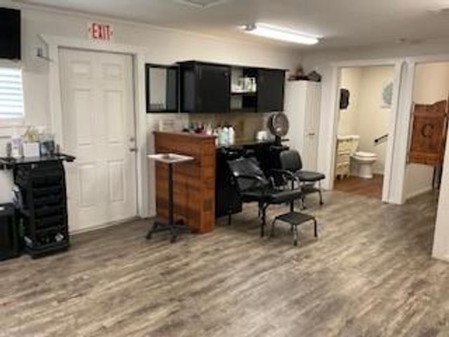 11913 Fm 1696 Road, Bedias, TX 77831