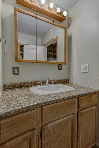 607 E 15th ST, Georgetown, TX 78626