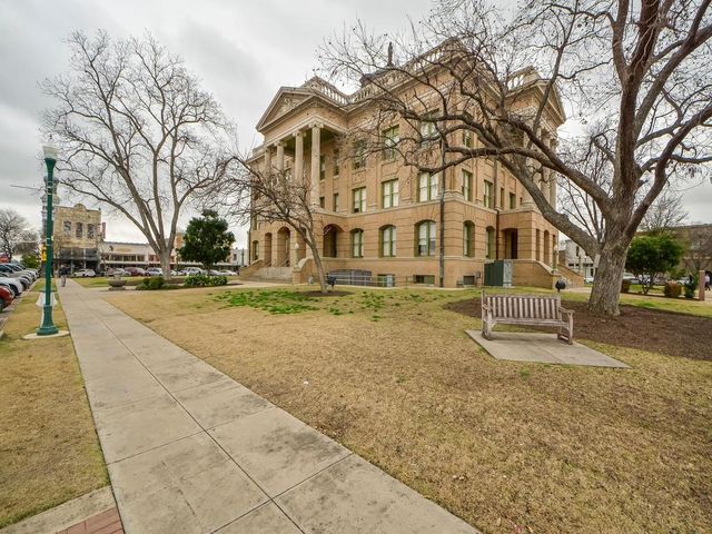 607 E 15th ST, Georgetown, TX 78626
