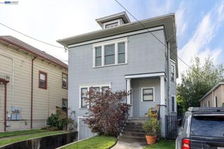 1527 8th St, Alameda, CA 94501