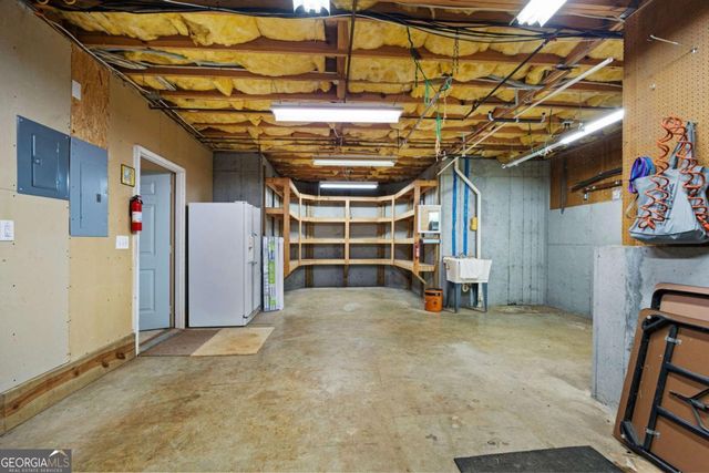 101 Sunset Drive SE, Cartersville, GA 30121