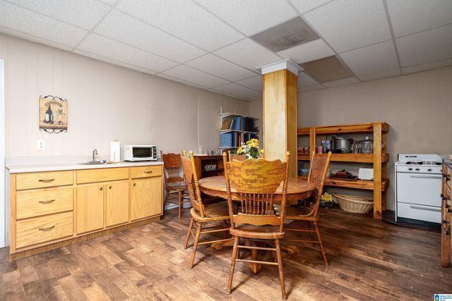 50316 US HWY 231, Oneonta, AL 35121