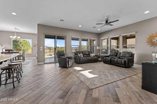 3685 EASTERN SKY Circle, Wickenburg, AZ 85390