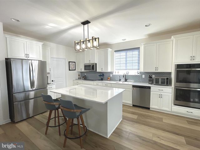 3016 BARBER LN, Middletown, DE 19709