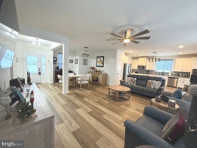 3016 BARBER LN, Middletown, DE 19709