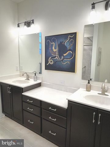 3016 BARBER LN, Middletown, DE 19709