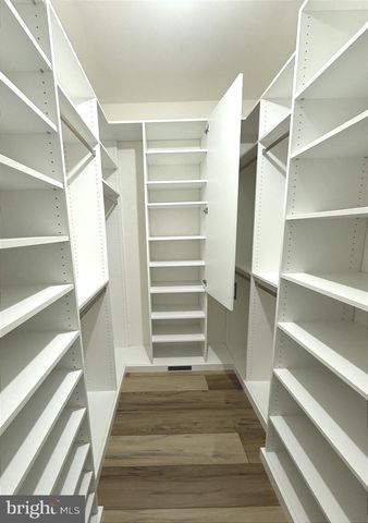 3016 BARBER LN, Middletown, DE 19709