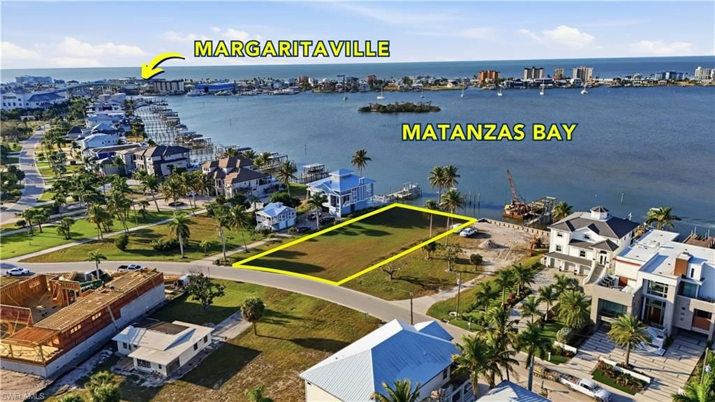948 San Carlos DR, FORT MYERS BEACH, FL 33931 — photo 2