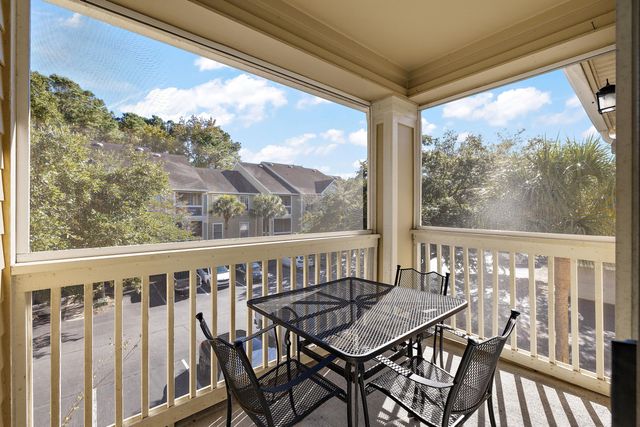 1600 Long Grove Drive 1721, Mount Pleasant, SC 29464