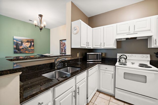 1600 Long Grove Drive 1721, Mount Pleasant, SC 29464
