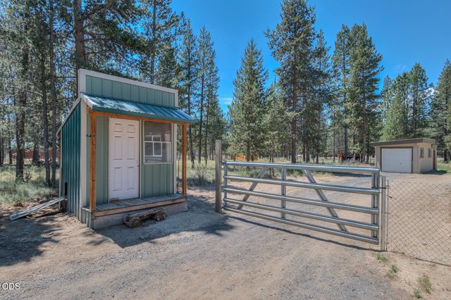 145118 Birchwood Road, La Pine, OR 97739