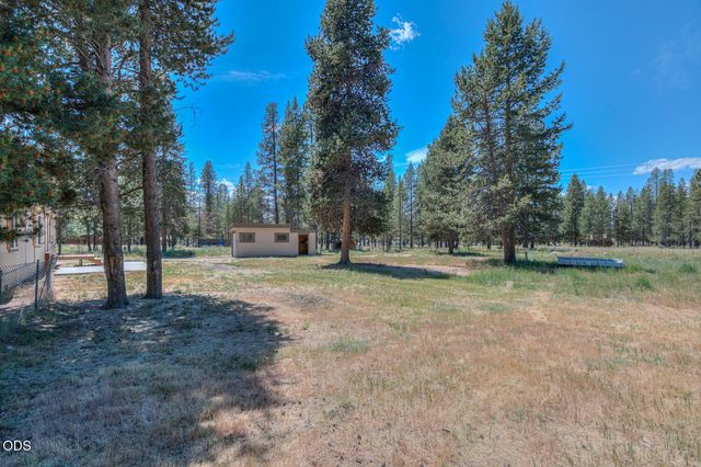 145118 Birchwood Road, La Pine, OR 97739