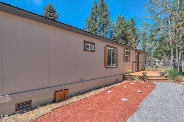 145118 Birchwood Road, La Pine, OR 97739