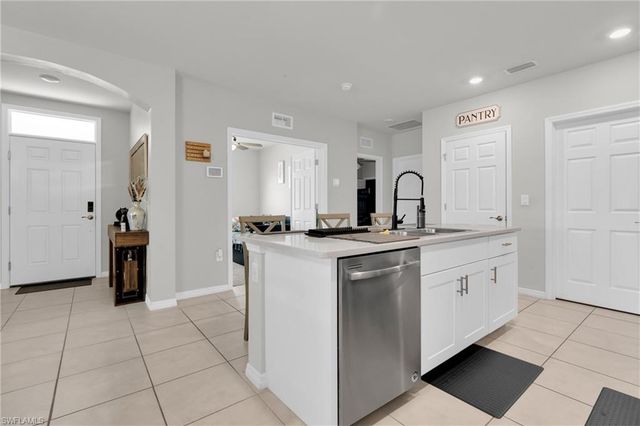 10756 Crossback LN, Lehigh Acres, FL 33936