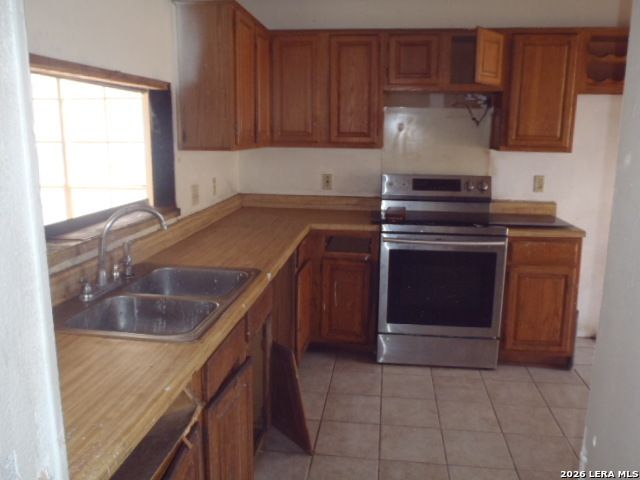 325 Sunrose Ln, Cibolo, TX 78108