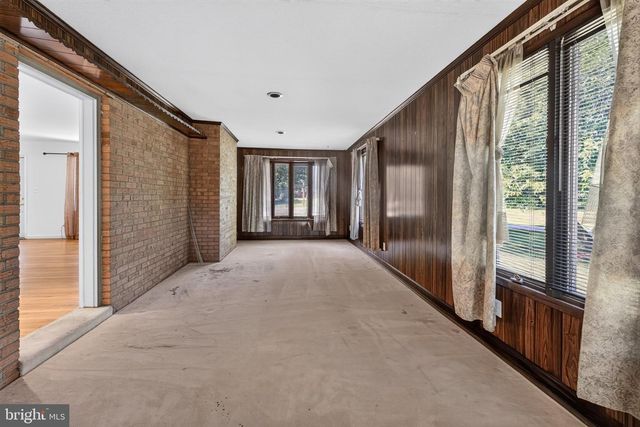 5611 PARK DR, Bowie, MD 20715