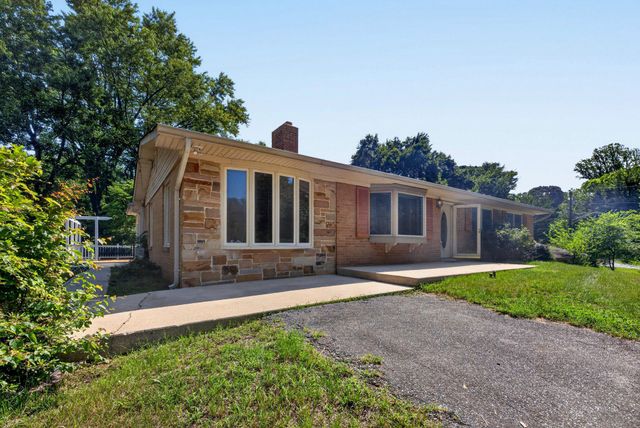 5611 PARK DR, Bowie, MD 20715