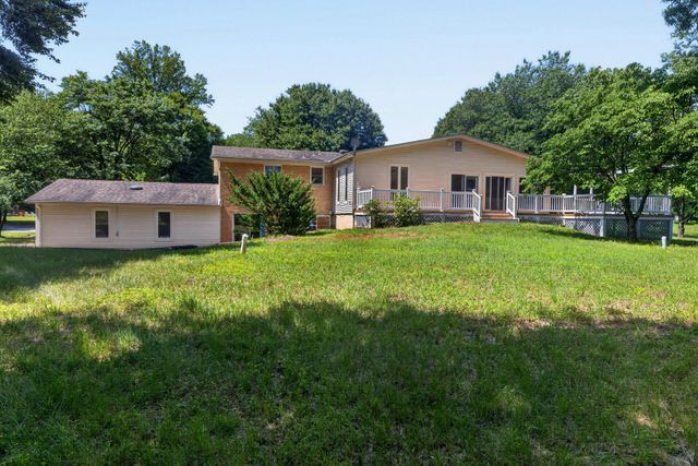 5611 PARK DR, Bowie, MD 20715