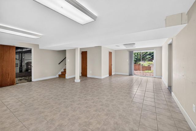 5611 PARK DR, Bowie, MD 20715