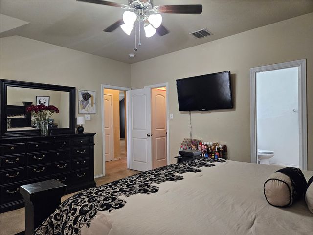 1813 Overlook Drive, Lancaster, TX 75146