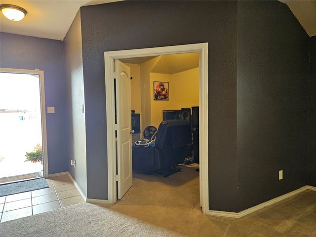 1813 Overlook Drive, Lancaster, TX 75146