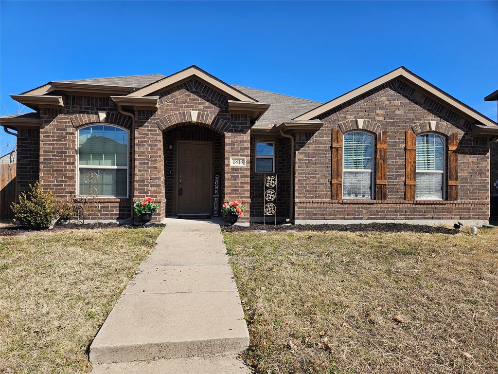 1813 Overlook Drive, Lancaster, TX 75146