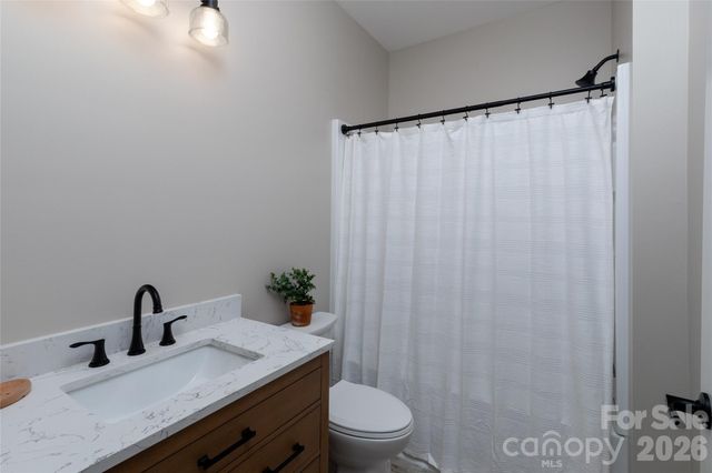 79 Midway Drive 22, Sylva, NC 28779