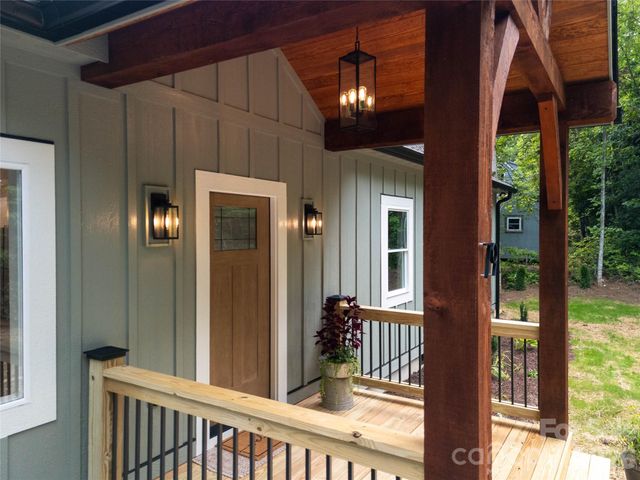 79 Midway Drive 22, Sylva, NC 28779