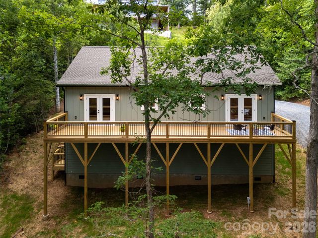 79 Midway Drive 22, Sylva, NC 28779