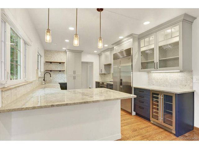 695 Dahlia St, Denver, CO 80220