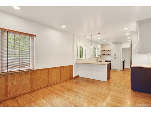 695 Dahlia St, Denver, CO 80220