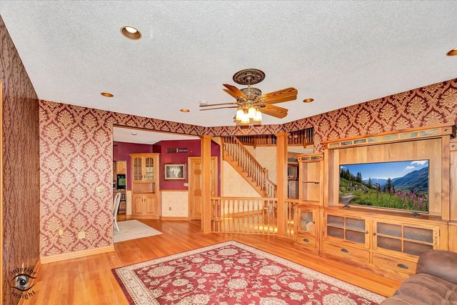 2500 Beverly Way, Ottawa, IL 61350