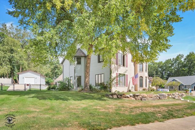 2500 Beverly Way, Ottawa, IL 61350