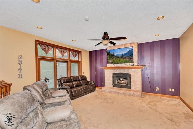 2500 Beverly Way, Ottawa, IL 61350