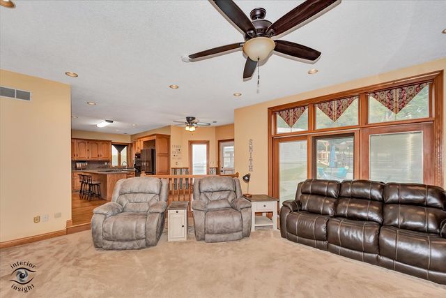 2500 Beverly Way, Ottawa, IL 61350