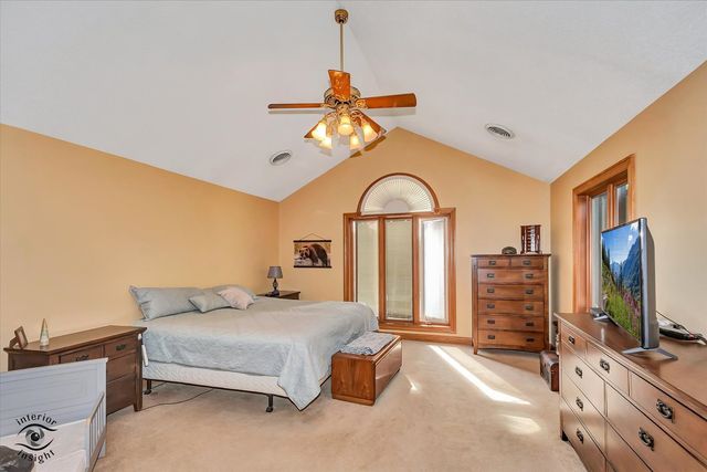 2500 Beverly Way, Ottawa, IL 61350