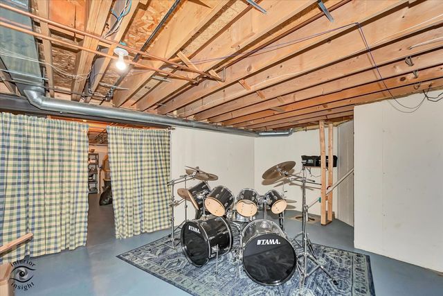 2500 Beverly Way, Ottawa, IL 61350