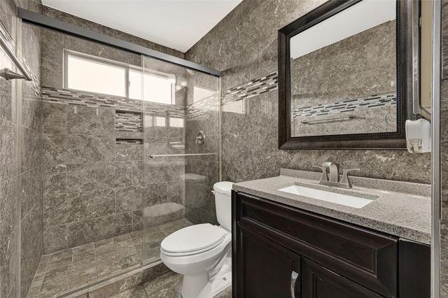 9110 Aspen Trace Lane, Humble, TX 77338