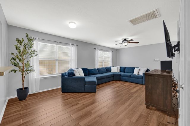 9110 Aspen Trace Lane, Humble, TX 77338