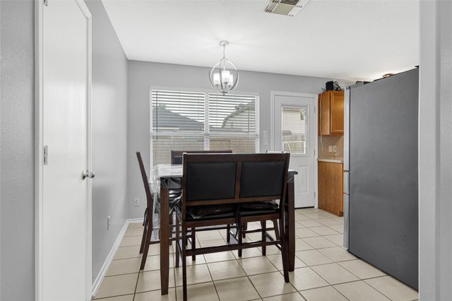 9110 Aspen Trace Lane, Humble, TX 77338