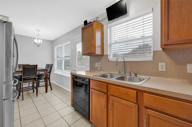 9110 Aspen Trace Lane, Humble, TX 77338