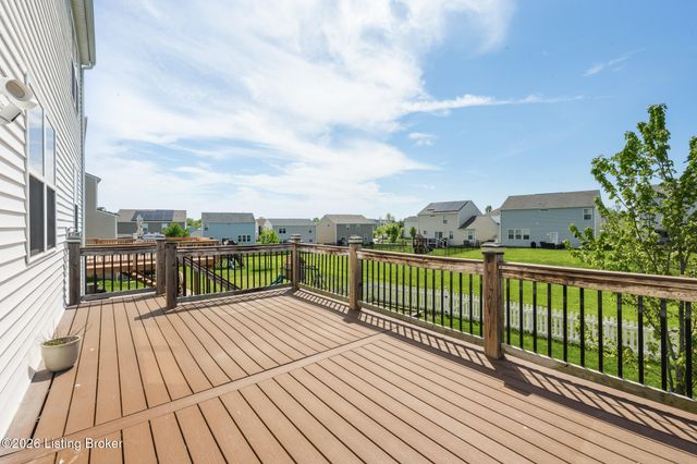 11716 Chandler Ct, Louisville, KY 40299