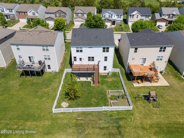 11716 Chandler Ct, Louisville, KY 40299
