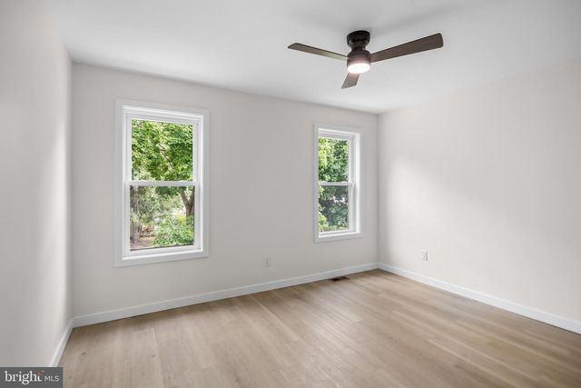 140 WASHINGTON AVE, Collingswood, NJ 08108