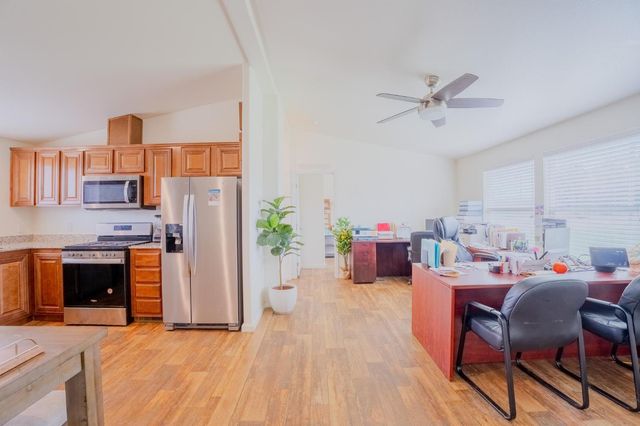 12770 Avenue 320, Visalia, CA 93291