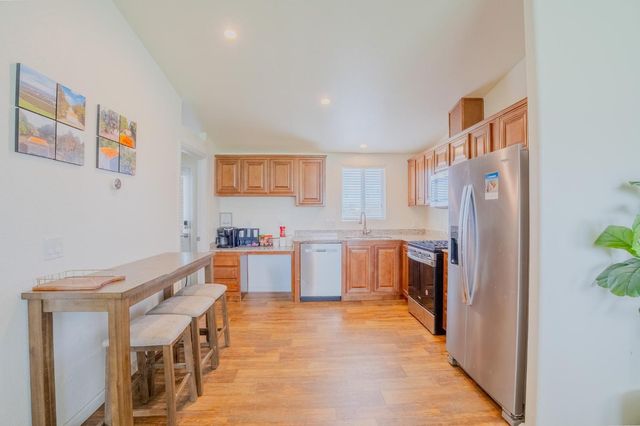 12770 Avenue 320, Visalia, CA 93291