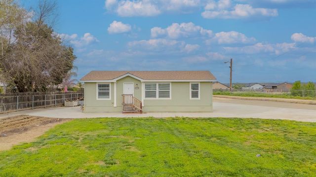 12770 Avenue 320, Visalia, CA 93291