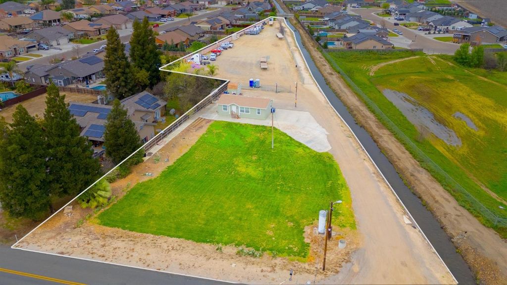 12770 Avenue 320, Visalia, CA 93291